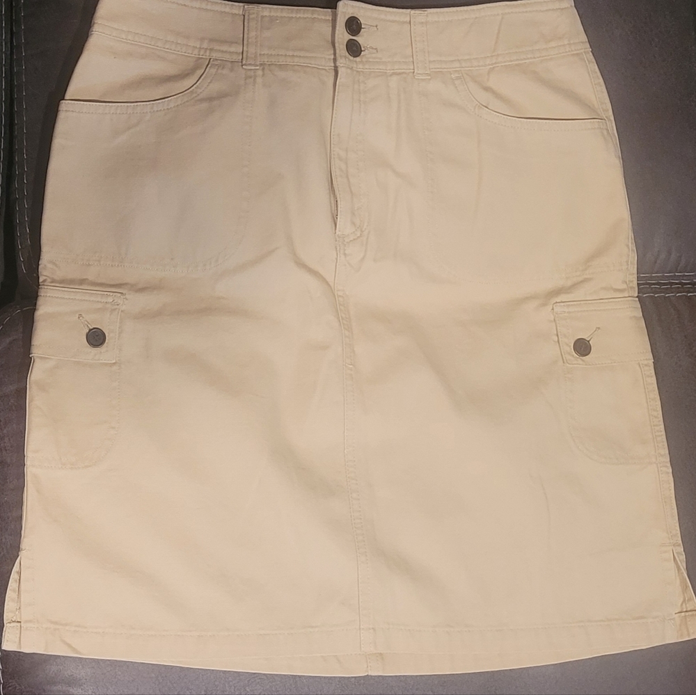 Women skirt ,100% cotton,size 10,Eddie Bauer,color cream
